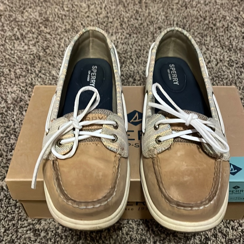 Sperry top-sider laguna linen/ multi stripe. Size 8.5